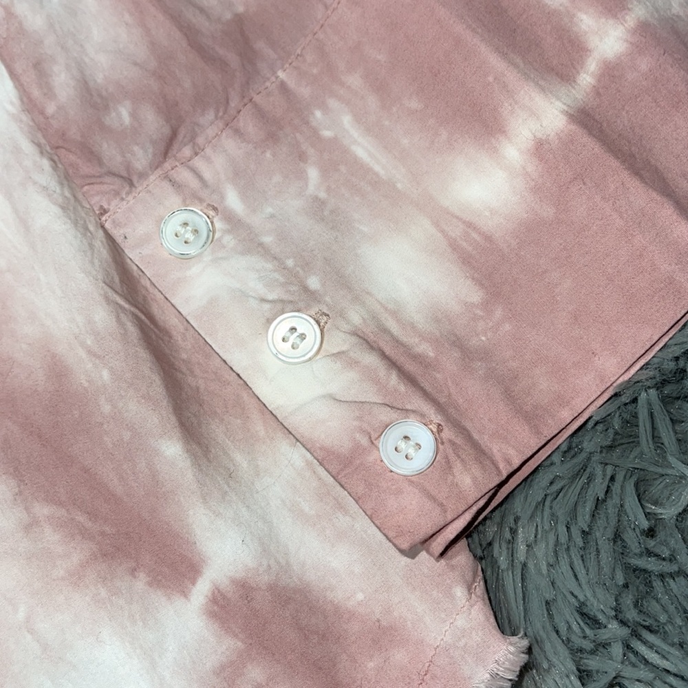 ❌SOLD❌🥰🥰ZARA Tie Bye Button Down Shirt🥰🥰 - Picture 11 of 12